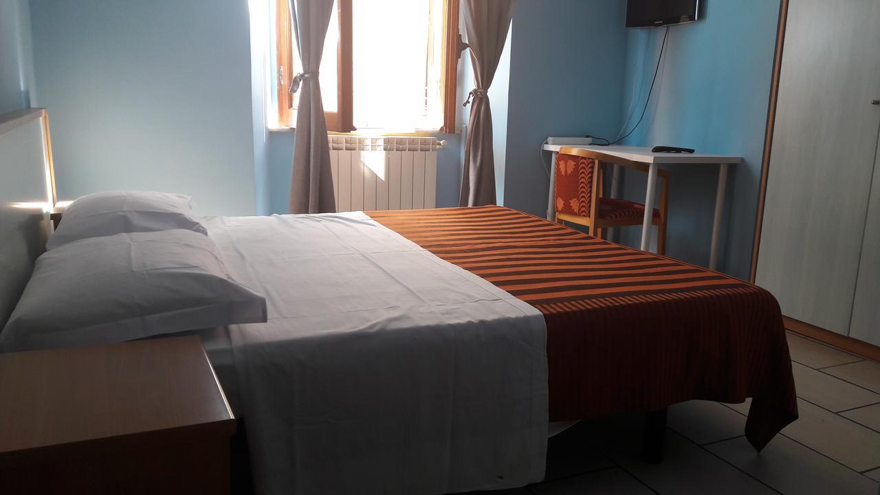 Hotel Alba Garden Rome Bagian luar foto